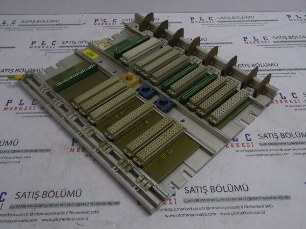 6ES5700-0LB11, 6ES5 700-0LB11 CR 700-0LB MOUNTING RACK, 6 SLOTS SIEMENS