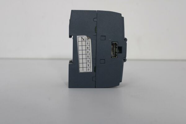 6ES7222-1BH30-0XB0, 6ES7 222-1BH30-0XB0 SIMATIC S7-1200 SM 1222 16DO