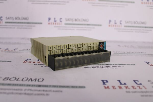 C200H-DA003 OMRON ANALOG OUTPUT UNIT, 8X 1-5V, 0-10V/-10-+10V 2.EL