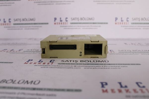 C200H-OC224V OMRON  OUTPUT MODULE 2AMP 250VAC/24VDC 16 POINT 2.EL