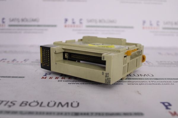 CQM1-OD213 OMRON OUTPUT UNIT 32 POINT 2.EL