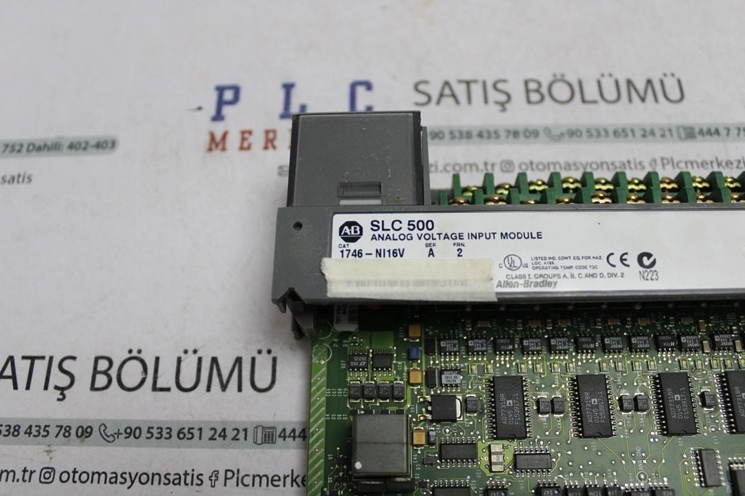 1746-NI16V ALLEN BRADLEY ANALOG INPUT MODULE 16AI 24V DC 2.EL