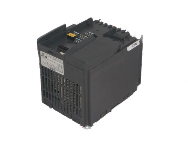 6SE6420-2UC21-5BA1 MICROMASTER 420 YENİ KUTU AÇIK