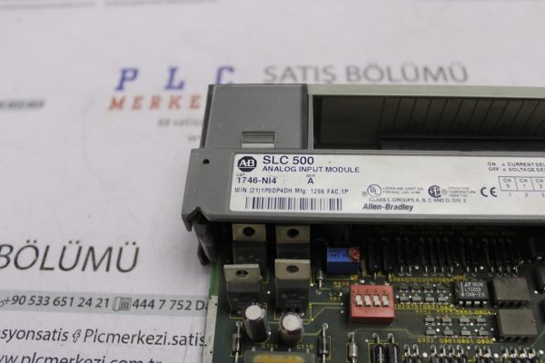 1746-NI4 ALLEN BRADLEY ANALOG I/O MODULE  4AI/4AO 24 V DC 2.EL
