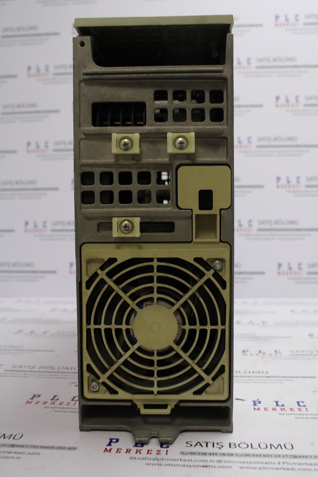 6SE7021-3TB11-Z SIMOVERT MASTERDRIVES VECTOR CONTROL INVERTER COMPACT UNIT