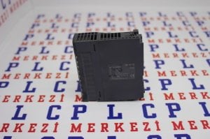 QY18A MITSUBISI DIGITAL OUTPUT MODULE  8 POINT  240V AC/24V DC 2.EL