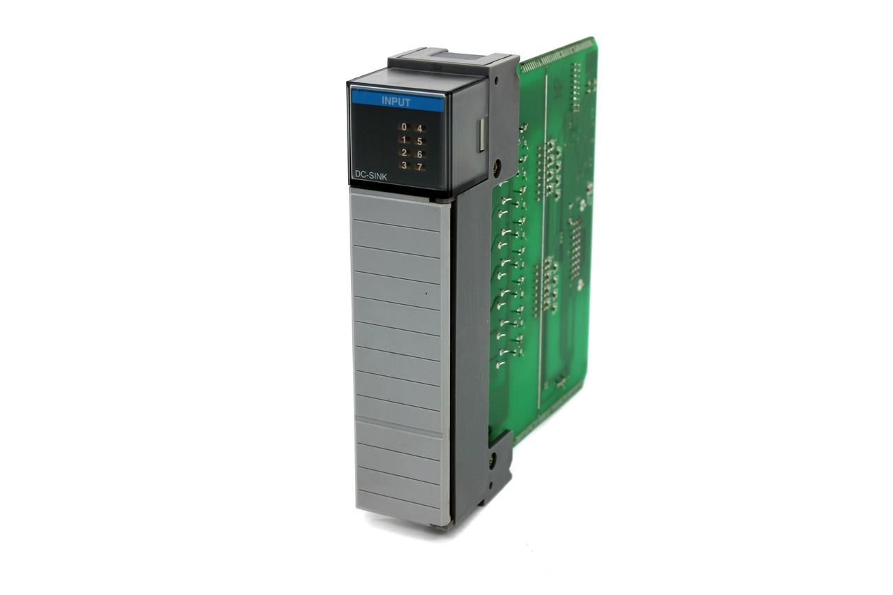 1746-IB8 ALLEN BRADLEY SLC 500  DIGITAL I/O MODULE  8DI 10-30V DC 2.EL