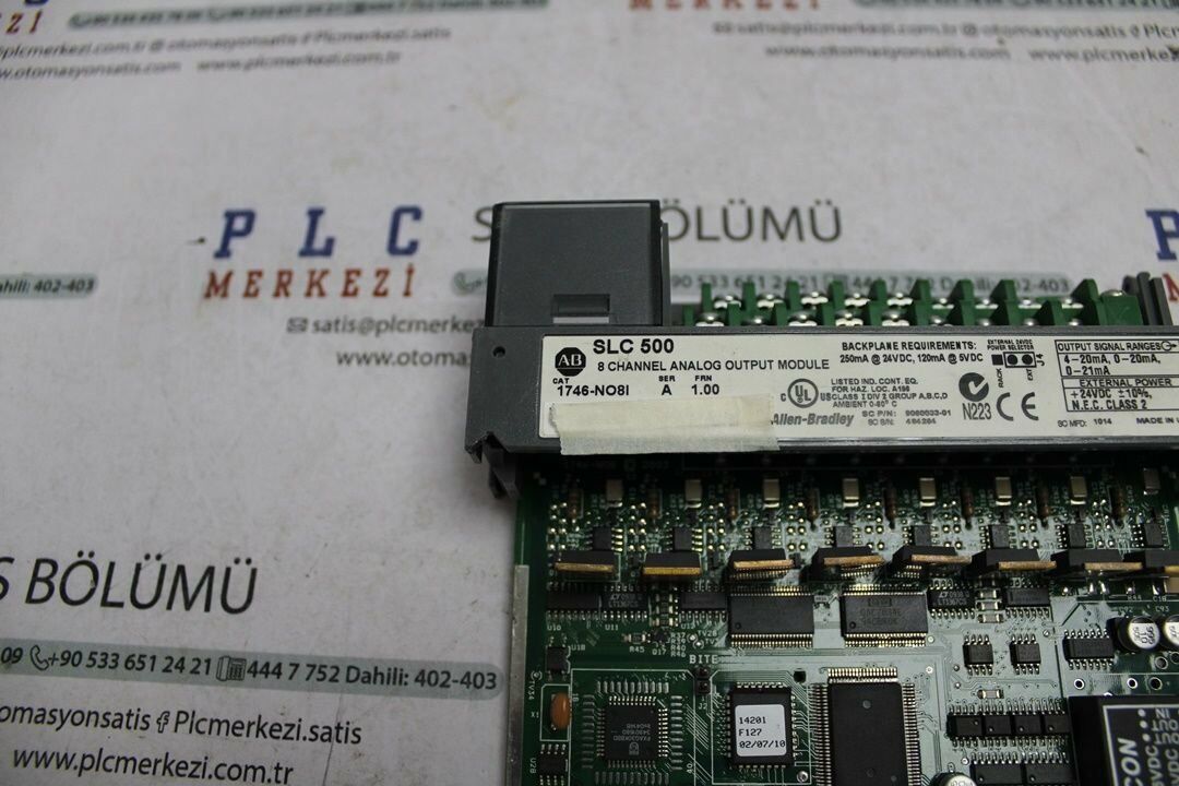 1746-NO8I ALLEN BRADLEY ANALOG OUTPUT MODULE 8AO 2.EL