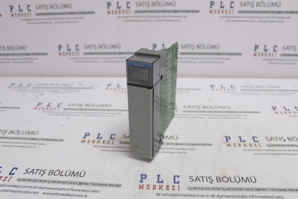 1746-OB32 ALLEN BRADLEY DIGITAL OUTPUT MODULE 32 DO 2.EL