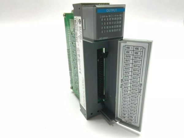 1746-OV32 ALLEN BRADLEY DIGITAL OUTPUT MODULE 32DO 2.EL