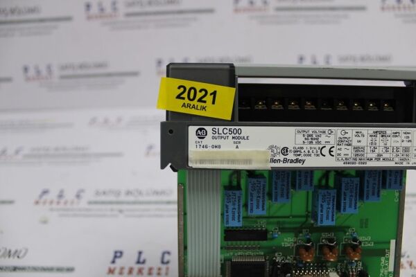 1746-OW8 ALLEN BRADLEY DIGITAL CONTACT OUTPUT MODULE 8DO 2.EL