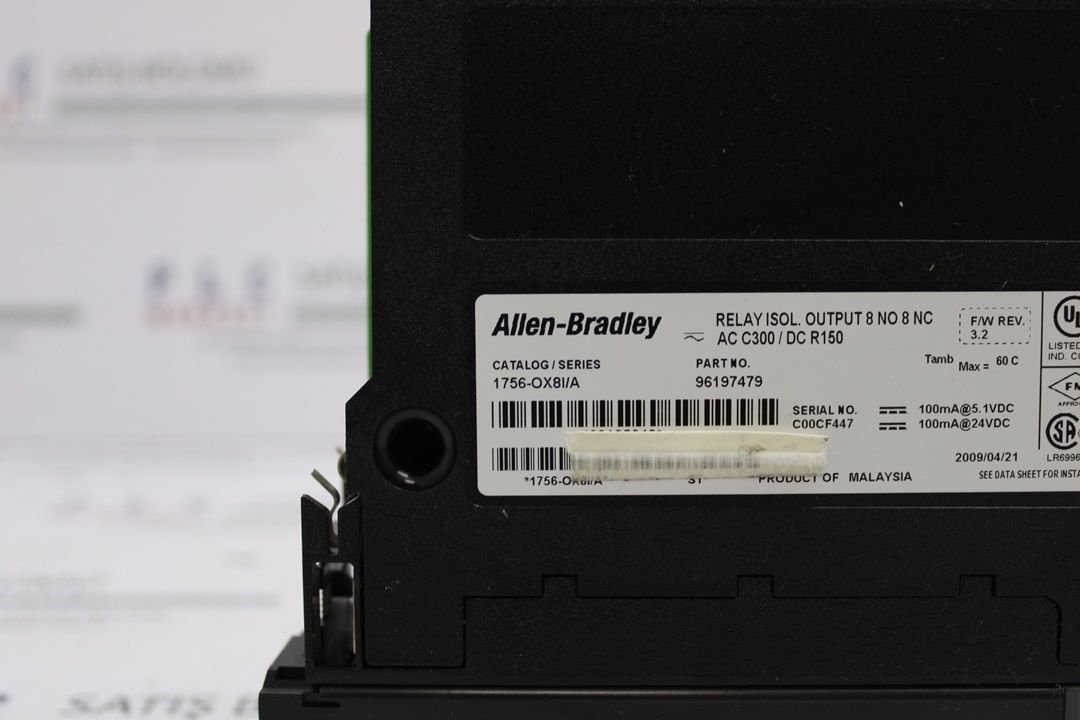 1756-OX8I ALLEN BRADLEY DIGITAL OUTPUT MODULE 8DO 125VDC, 125/240VAC 2.EL