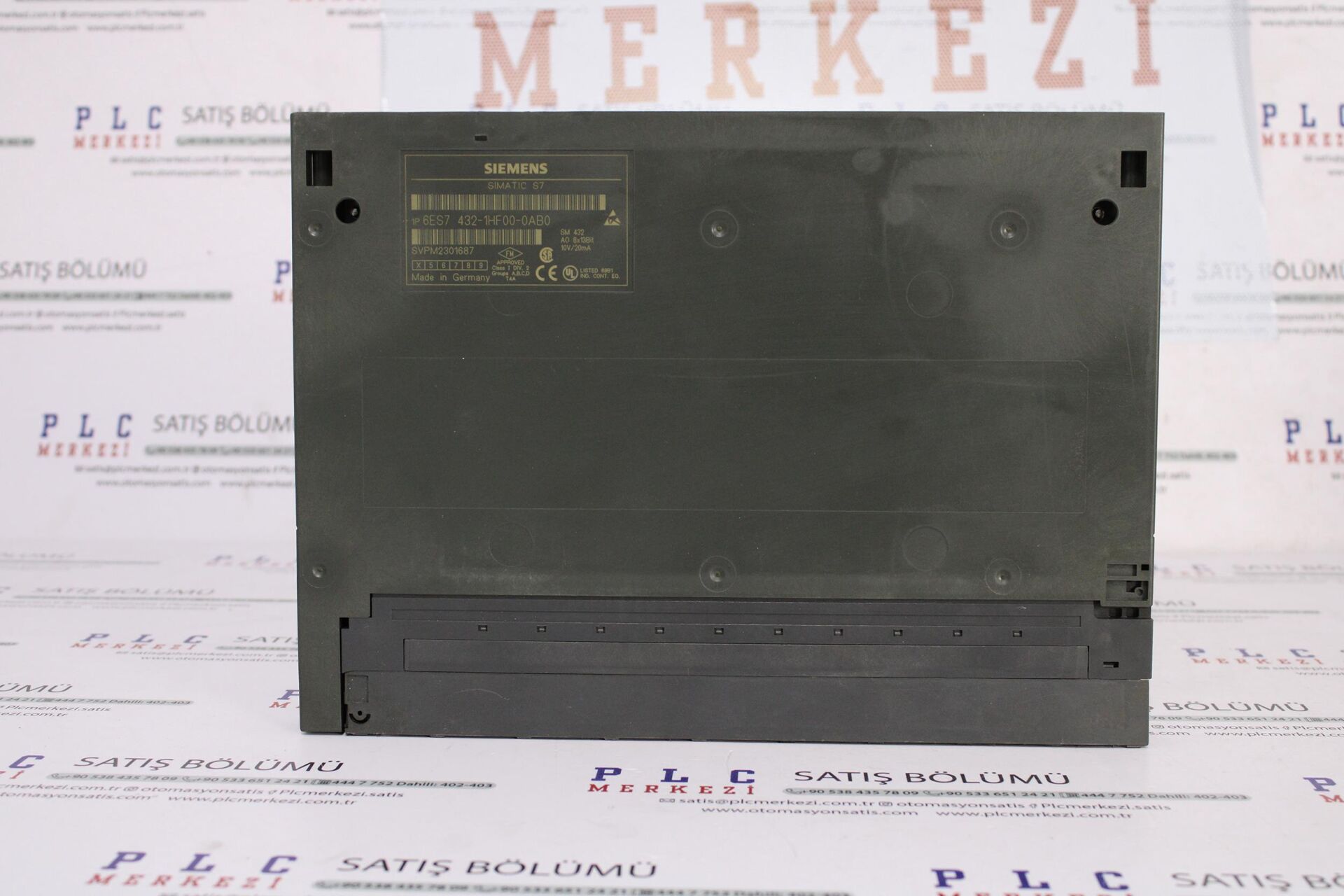 6ES7432-1HF00-0AB0 SM 432, 8AO, U/I, 13BIT  DEFOLU