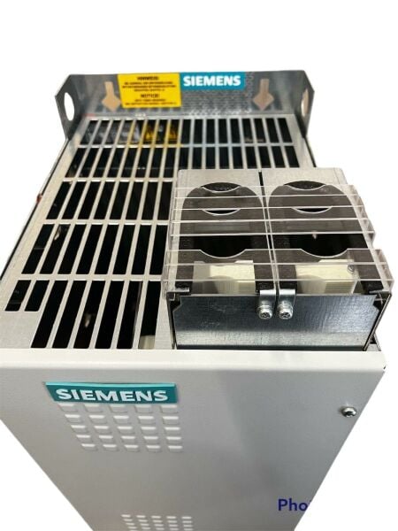 6SE7033-8EE85-0AA0 SIMOVERT MASTERDRIVES INFEED MODULE SIEMENS