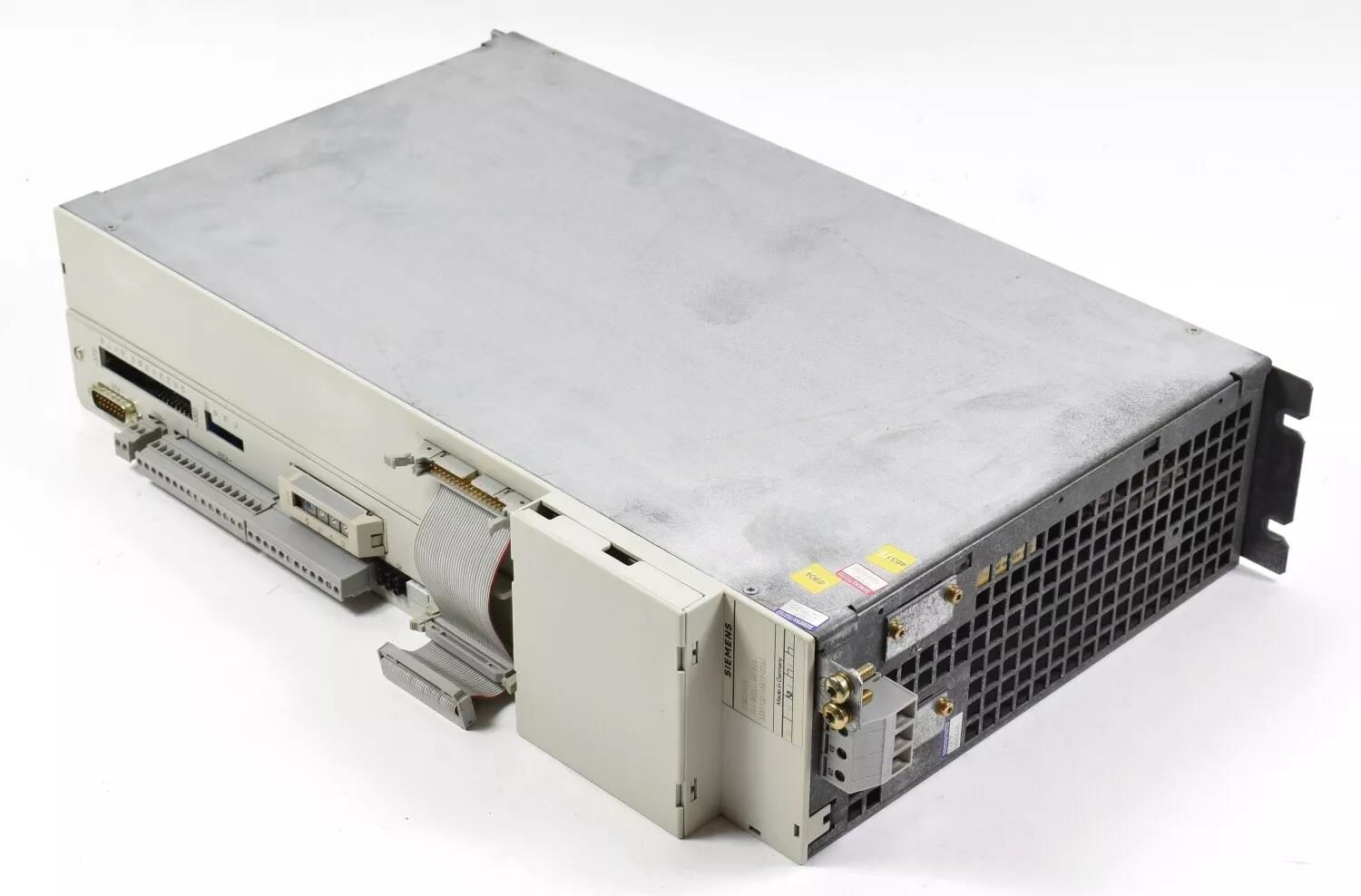 6SN1130-1AA11-0DA0 SIEMENS SIMODRIVE 611-A FEED MODULE  2. EL