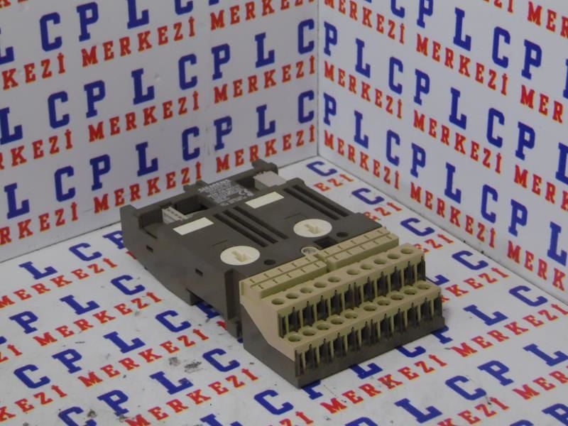 6ES5700-8MA11, 6ES5 700-8MA11 BUSMOD. W.TERM.BLOCK F. SCREW TERMIN